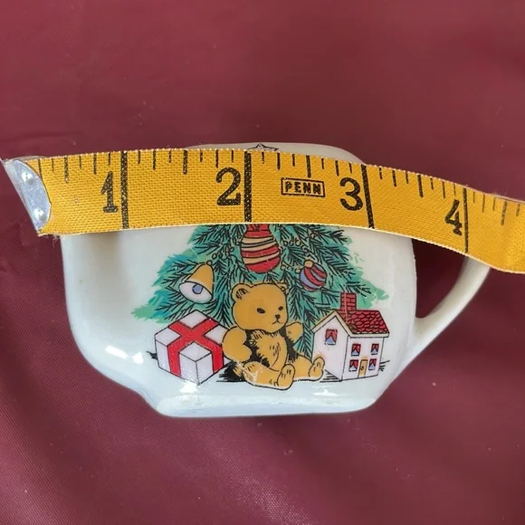 Vintage Tea Set-Christmas Bear - Picture 3 of 16